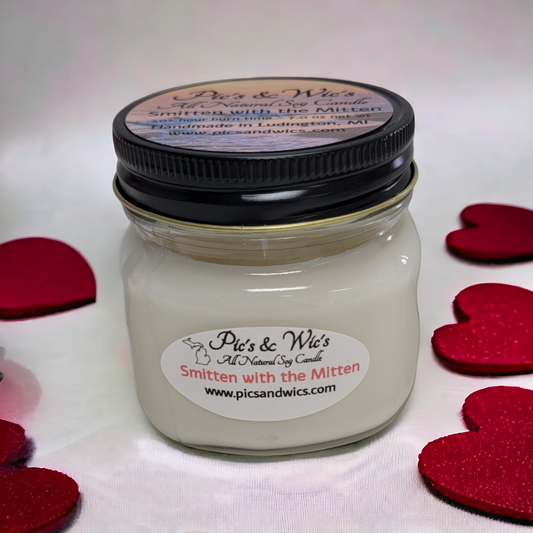 Smitten wit the Mitten Soy Candle